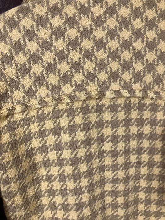 Риза на марката ZARA