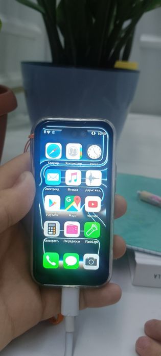 iPhone 17pro max mini