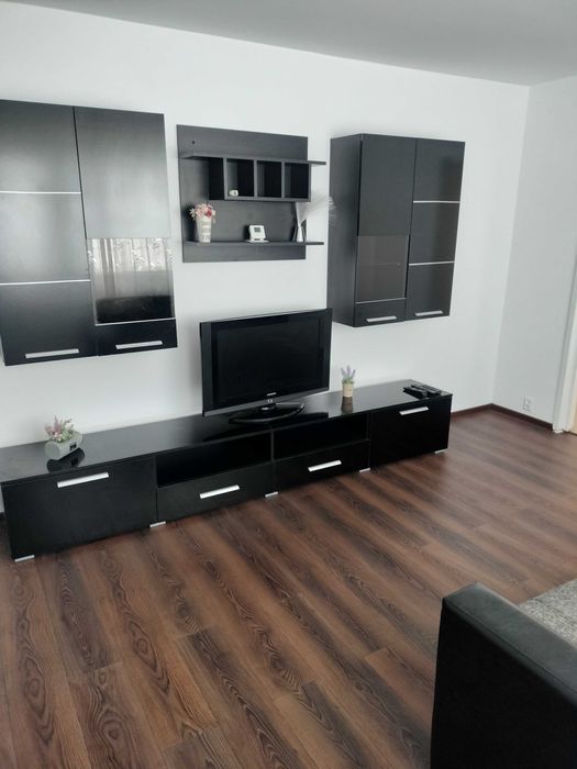 Apartament 3 camere de vanzare