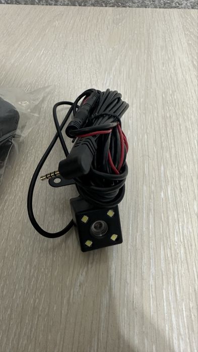 Продается новый регистратор для машины