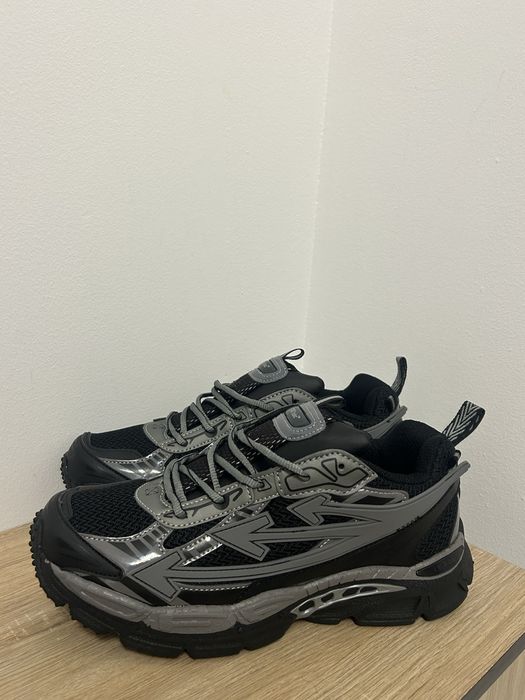 Off white be right back