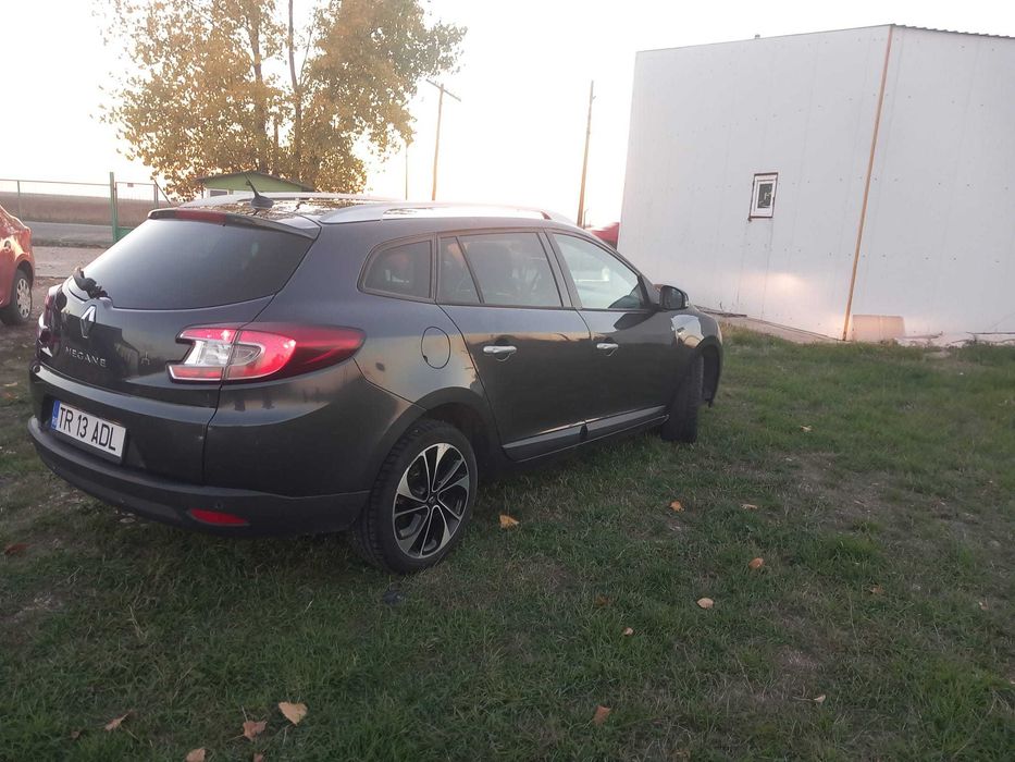 RENAULT Megane 2011 — imagine 2