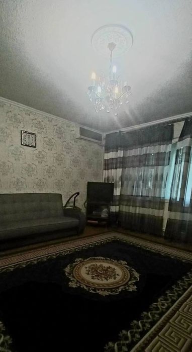 Срочно Продаётся Дархан 1/1/9 с мебелью техникой ремонт средний !