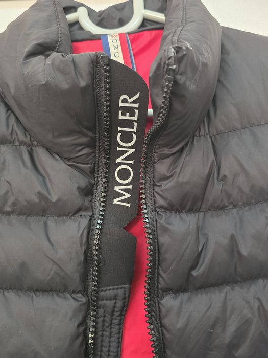 Елек Moncler S размер