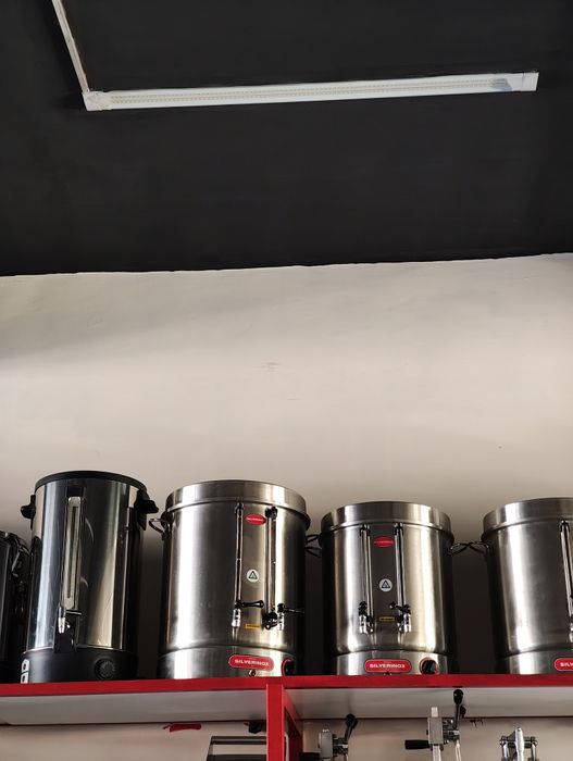 Samovar termizli hamda suv doim ulab qoyiladgon samovarlar