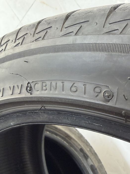 235/45/18 комплект летний резины Bridgestone