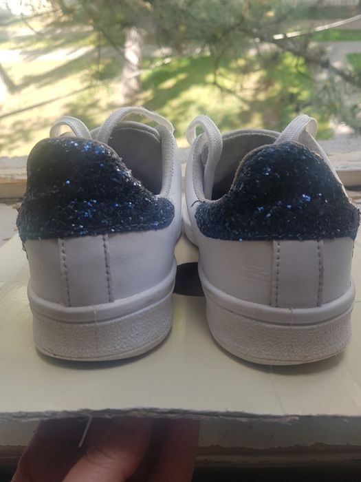 Sneakers Divi nr. 37, piele naturală cu broderie, stare f. bună