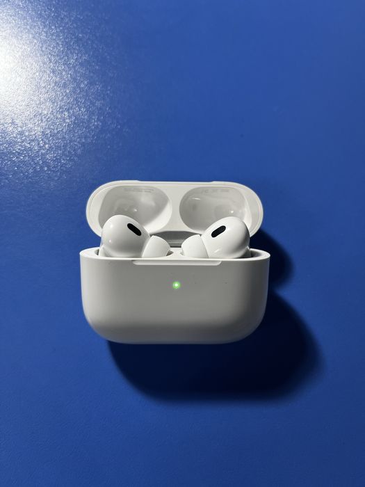AirPods Pro 2 – Stare Impecabilă, Set Complet