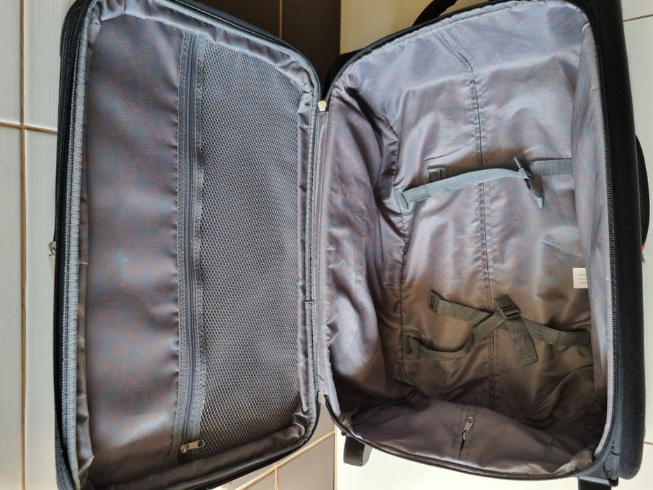 Troler voiaj SIROCCO cu două roti 60x40x25  material textil negru