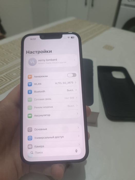 Продам айфон. 13