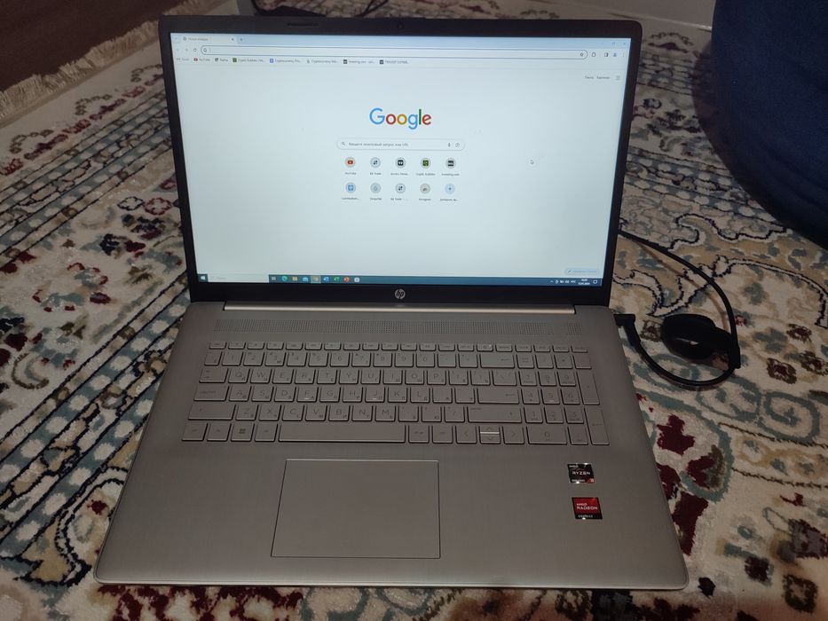 Ноутбук HP 17-cp0101u 4E2H4EA серебристый