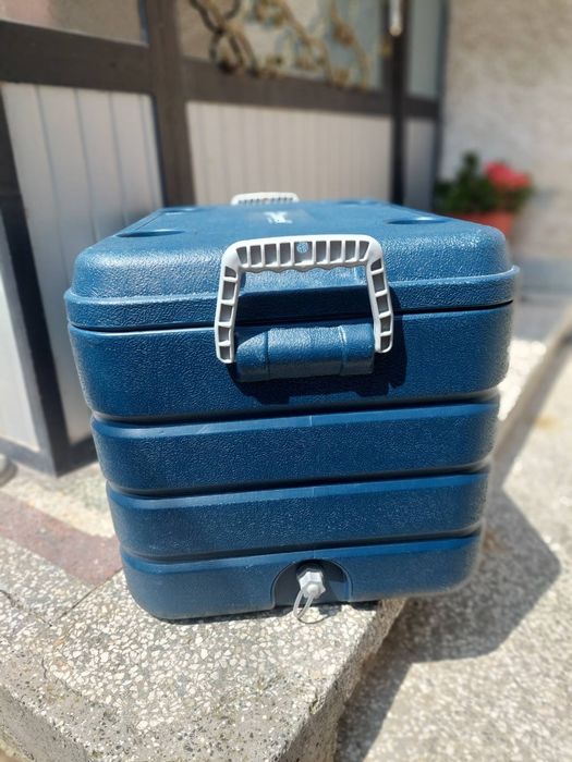 Хладилна кутия"Outwell" 60л.