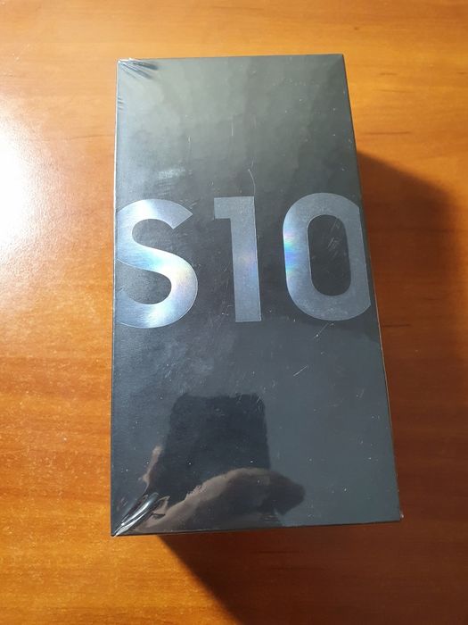 Samsung Galaxy  S10 смартфон новый