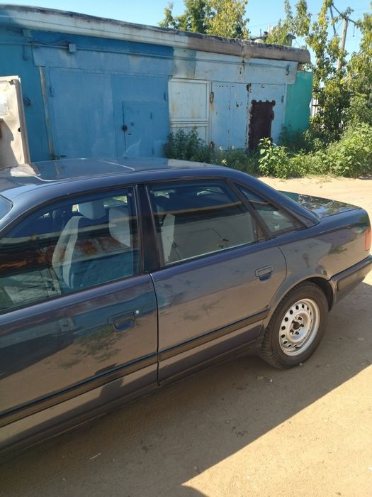 Продам Ауди 100 С4