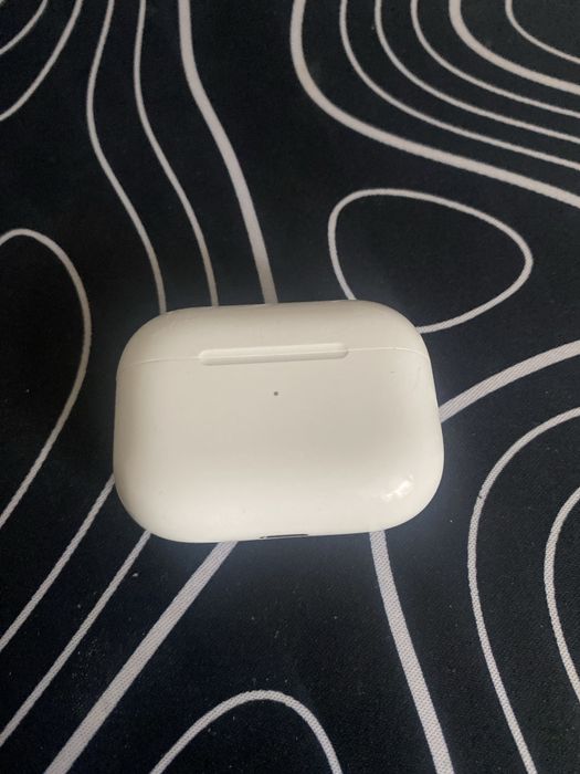 Продам Airpods Pro