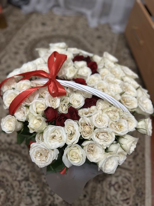 Продам букет роз 86шт