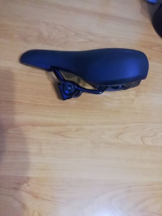 Седло велосипедное