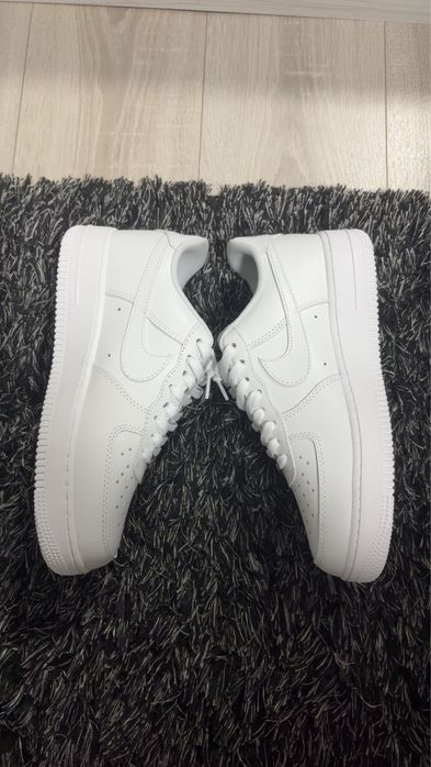 Adidasi Air Force 1 NOI marimea 44