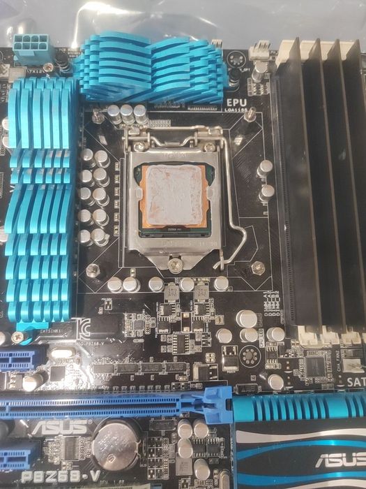 Дънна платка  Z68 с процесор I7 3770k и  РАМ 16гб