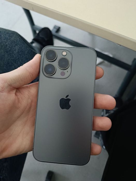 Продается Iphone 13 pro
