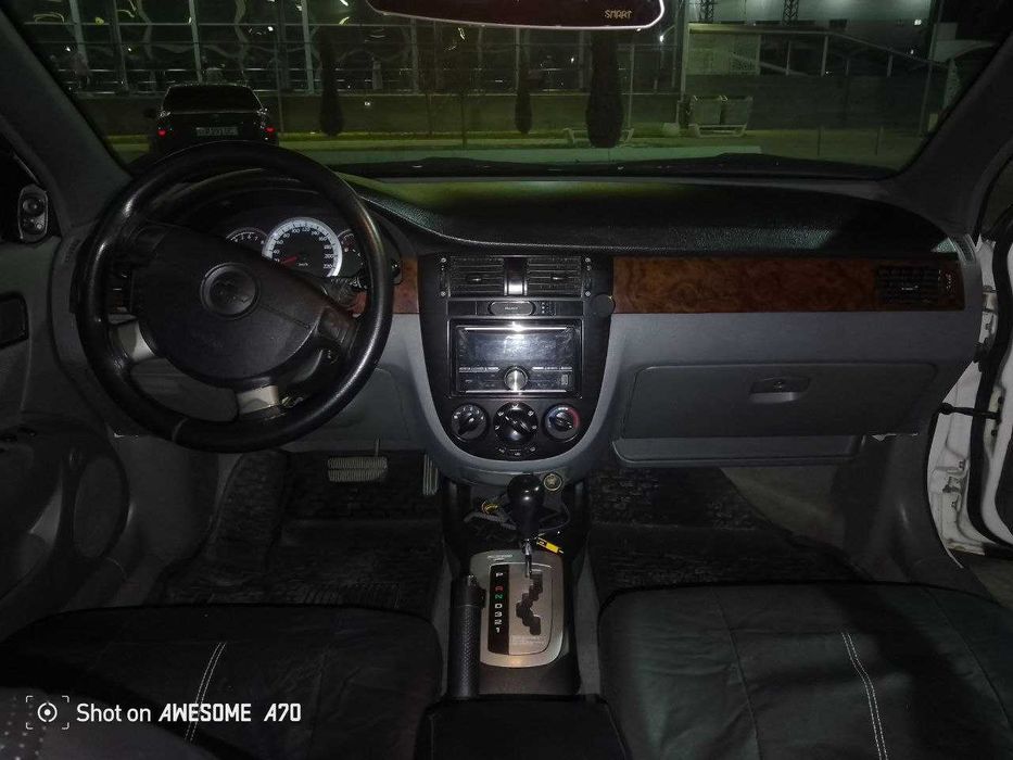 Chevrolet Lacetti   1.8 в отличном состояний 2010 год