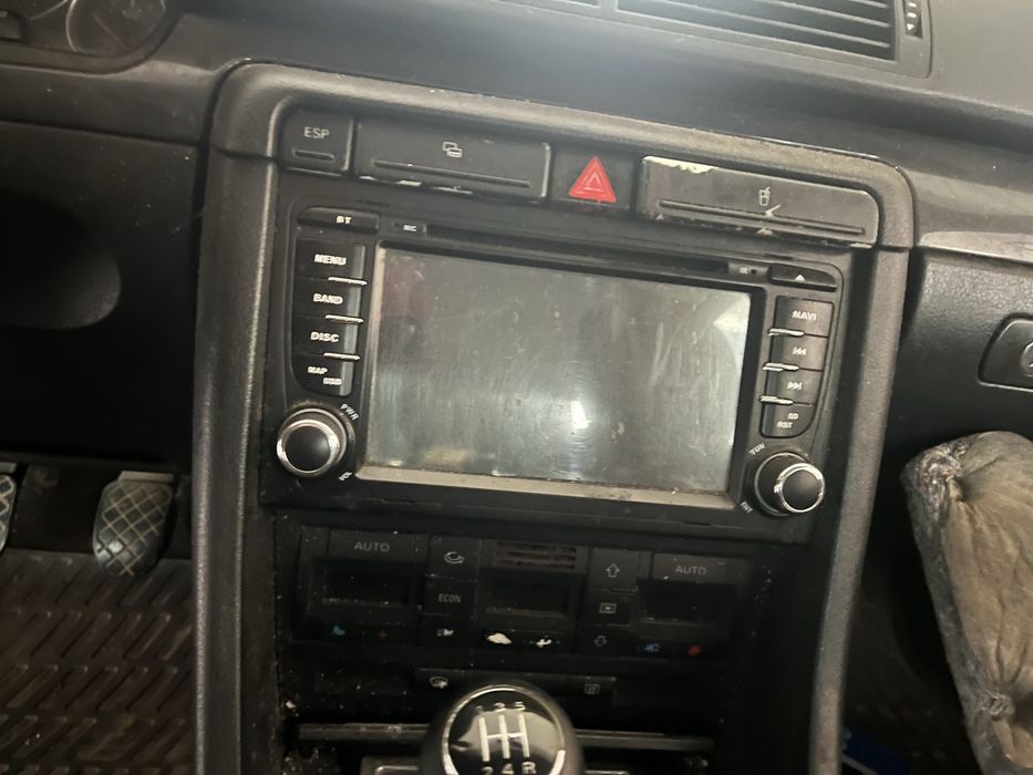 Navigatie audi a4 b6 stare buna