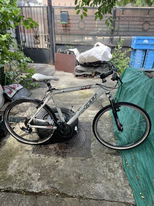 Vand biciclete .
