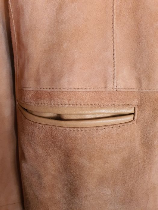 Sacou / geaca piele intoarsa stare excelenta produs in Italia