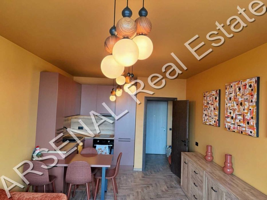 Луксозен двустаен апартамент под наем, Младост 4