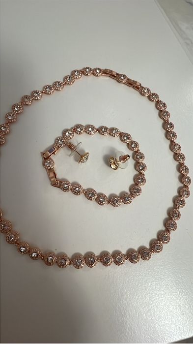 Set UnaAngelic rose