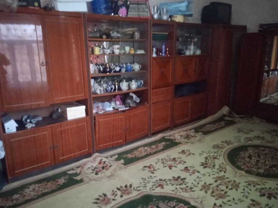 Mebel stenka gostiniy