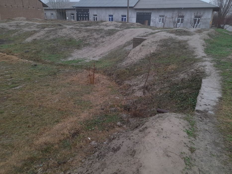 Уй куриш учун уй жой сотилади