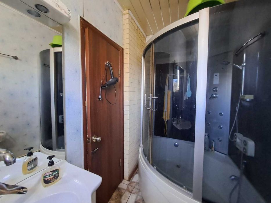 Продам 3х ком.дом на 4х хозяев