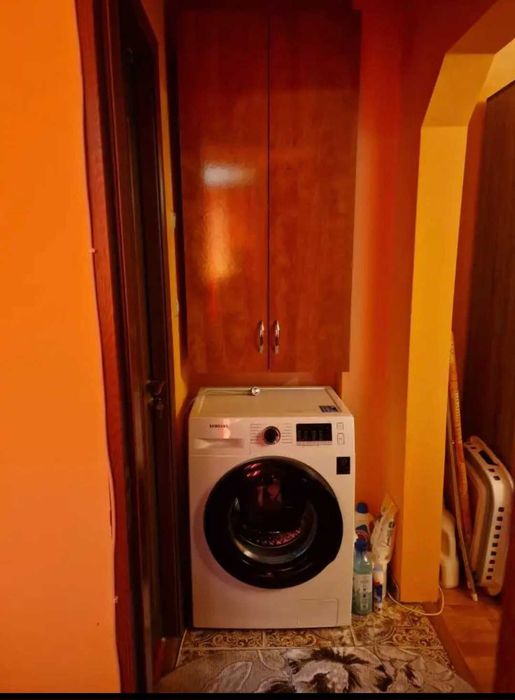 Vand apartament, 2 camere,Hunedoara