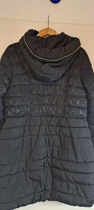 Черно зимно яке  Yani с дантела