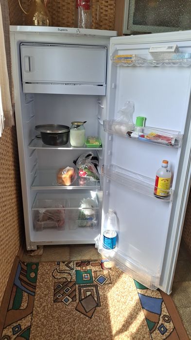 Холодильник бирюса