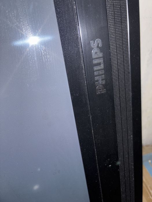 Продам телевизор Philips