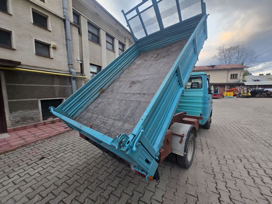 Iveco daily basculabil