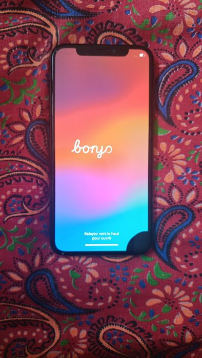 iPhone X-S Holati zõr