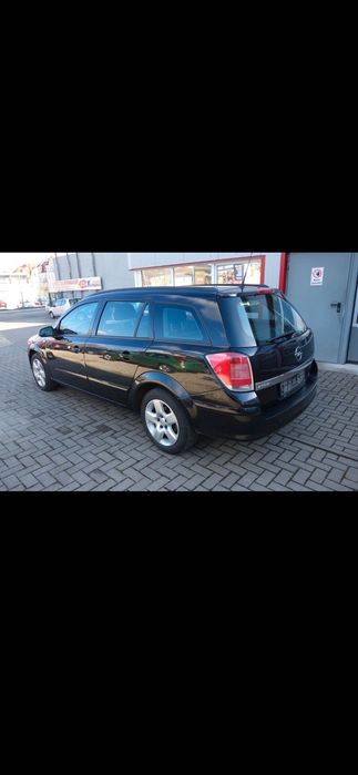 Opel Astra H 1.6 benzină  105 cp