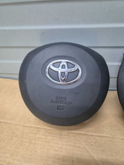 Airbag volan Toyota Yaris 3 An 2013 - 2018 Cod 45130-0d350-C2 451300d350-E0