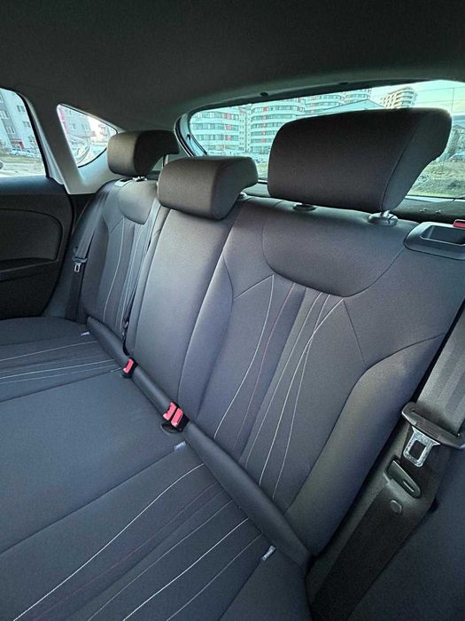 Seat Leon model Copa 1.6 TDI 105 CP, 2012