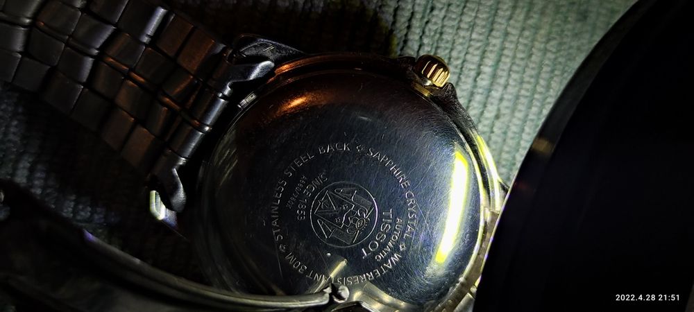 Часы швейцарские TISSOT