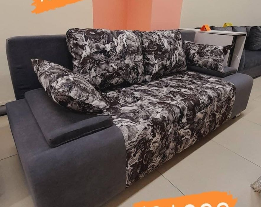 Диван тахта.Спальное место 2*1.35