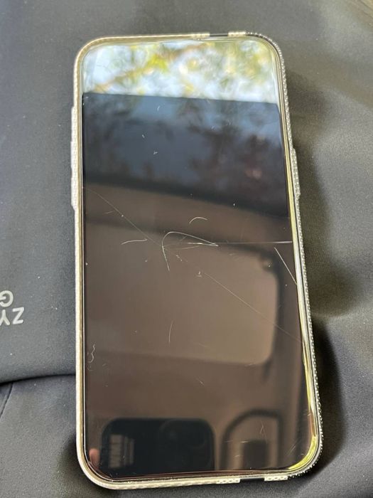Обменяю iPhone 15 pro max 512 на samsung