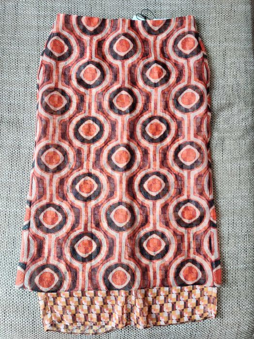 Чисто нова пола ZARA