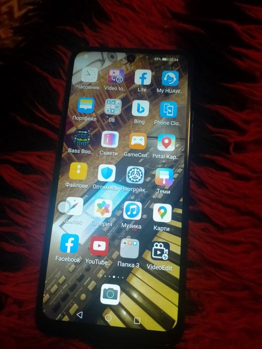 Huawei p smart 2021  4ram 128giga super запазен работи супер