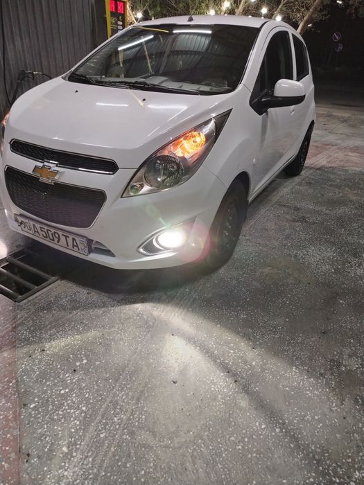 Автомобиль Chevrolet