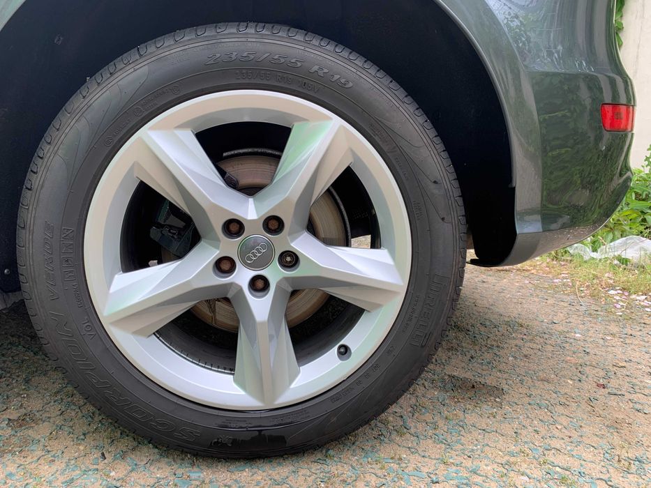 19'' oригинални алуминиеви джанти за Аudi Q5/SQ5 с гуми Pirelli