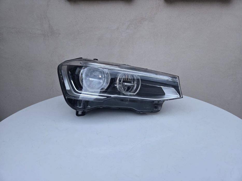 Десен фар за BMW X3 F25;   Adaptive led